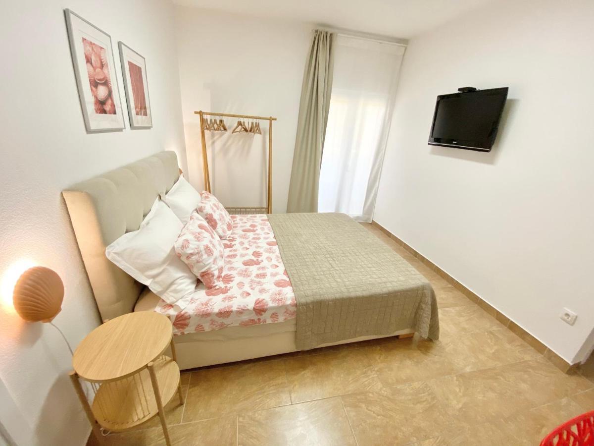 Mamma Mia Apartments-City Center Hvar Town Exterior foto