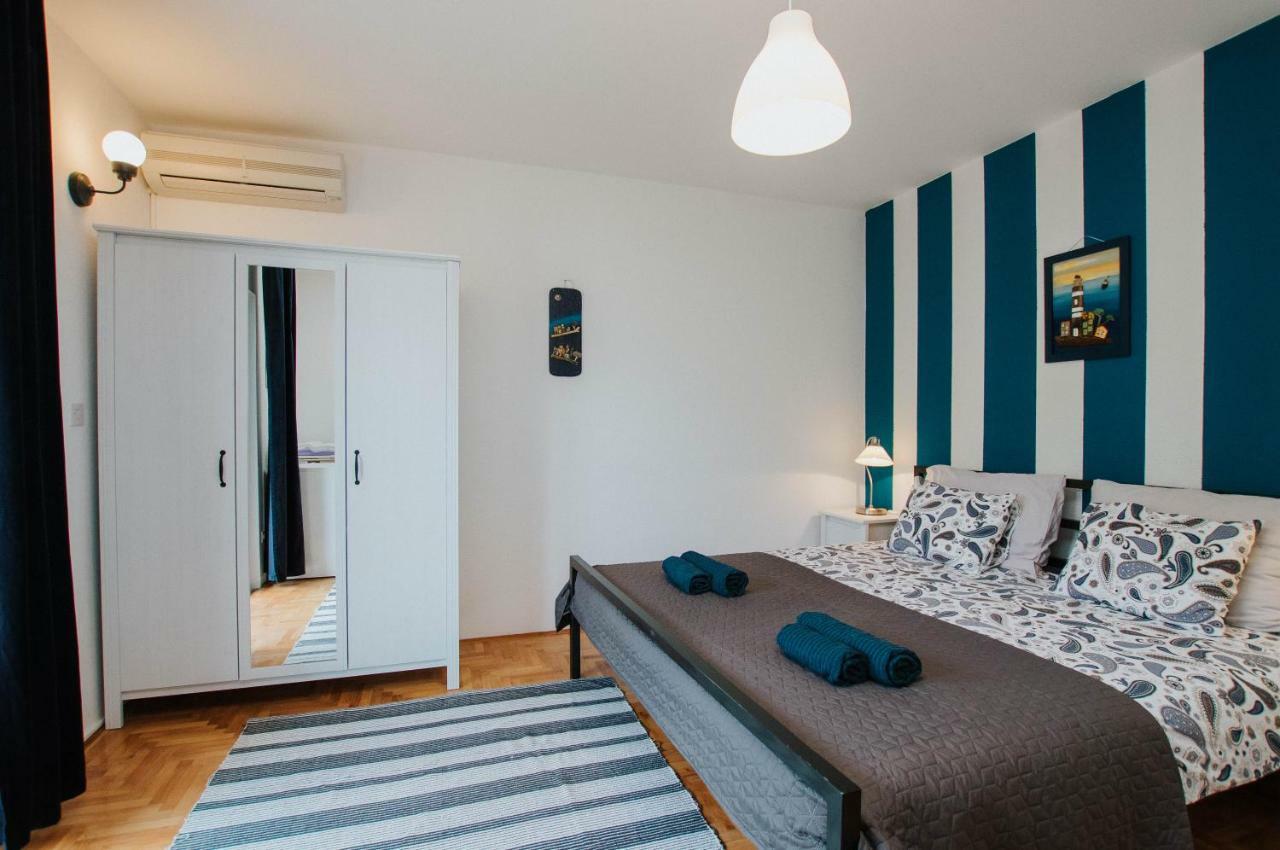 Mamma Mia Apartments-City Center Hvar Town Exterior foto